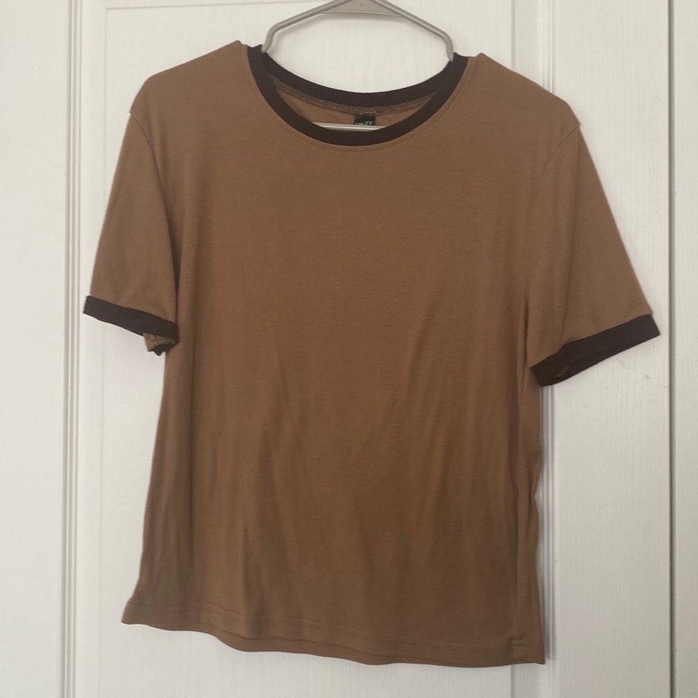 DAZY CONTRAST TRIM RINGER TEE